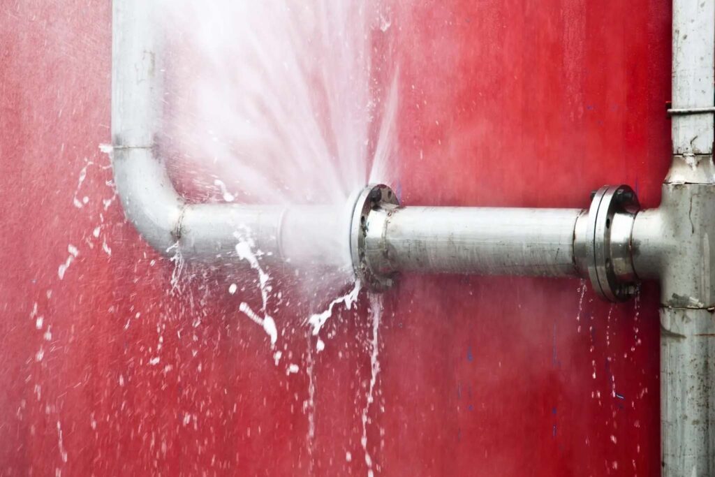 Emergency burst pipe repair in Phoenix by APS Plumbing AZ